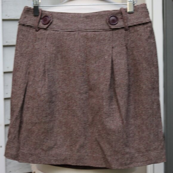 LOFT Dresses & Skirts - LOFT Burgundy Cream Tweed Button Tab Waistband Pleated Short Skirt Sz 2